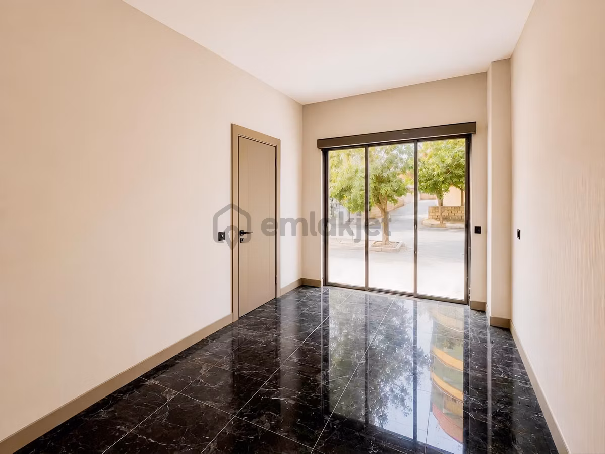 Yeşilloft'tan Kiralık İş Yeri - 4