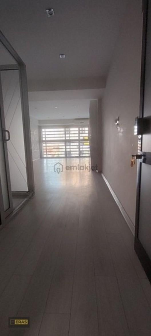Anıthan İş Merkezinde Satılık Ofis/büro