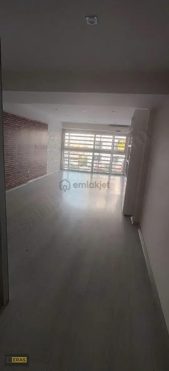 Anıthan İş Merkezinde Satılık Ofis/büro - 3