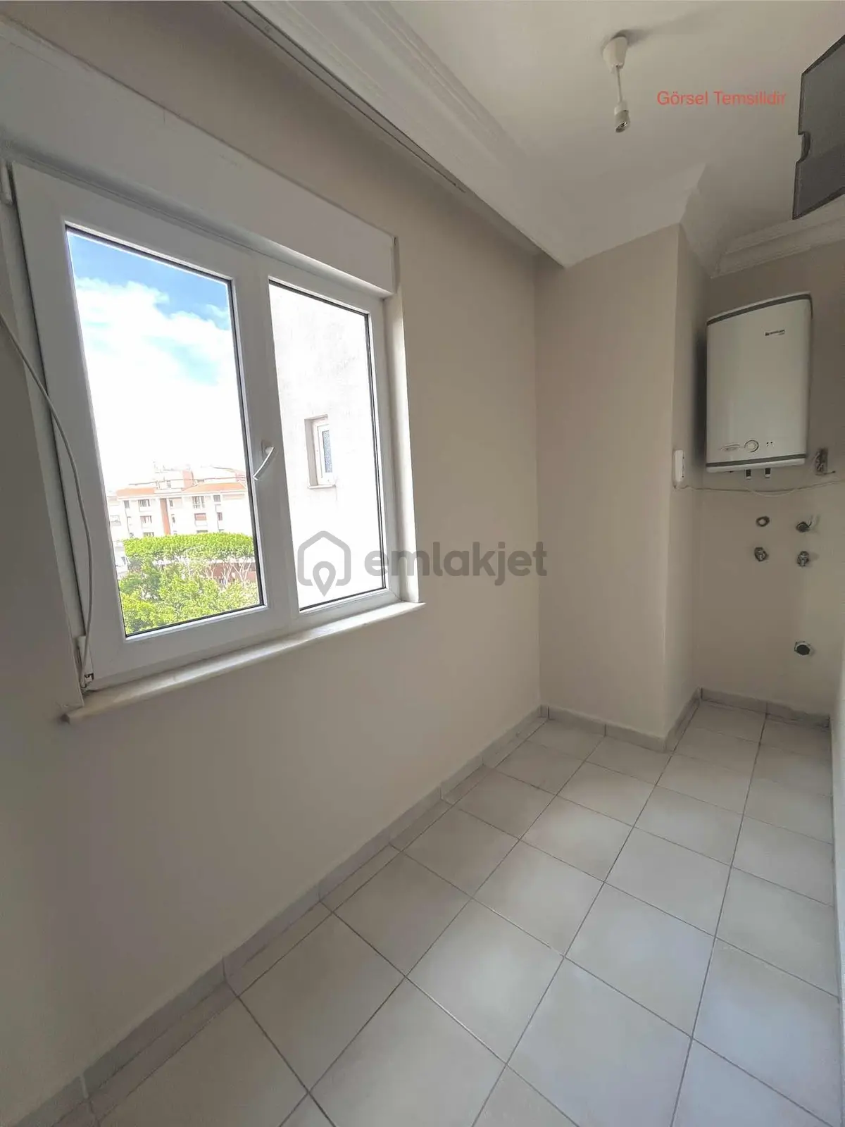 Deniz Manzaralı Denize 400m Satılık Daire - 8