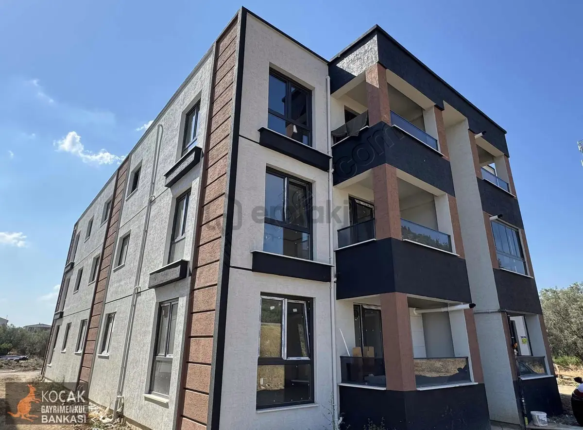 Topkapı Bölgesinde Sıfır Yüksek Giriş 1+1 Kiralık Daire - 4