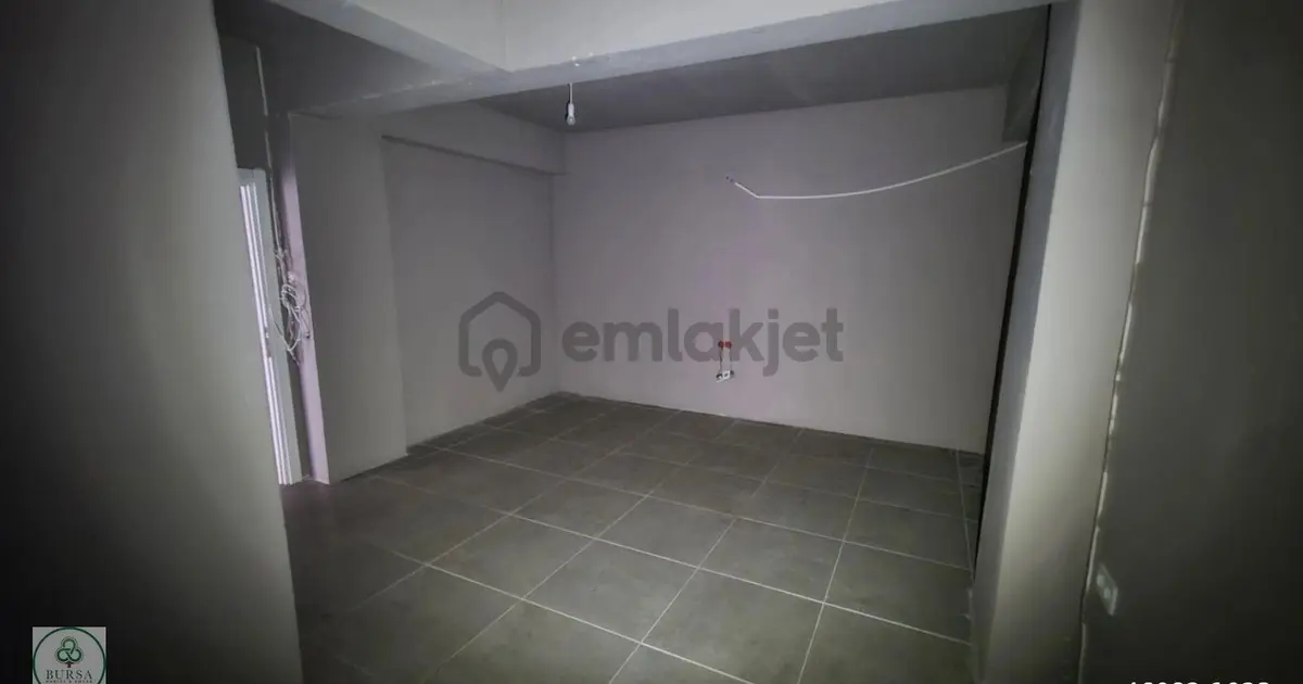 Bursa Nilüfer Üçevler'de Kiralık 400m2 Depo - 11