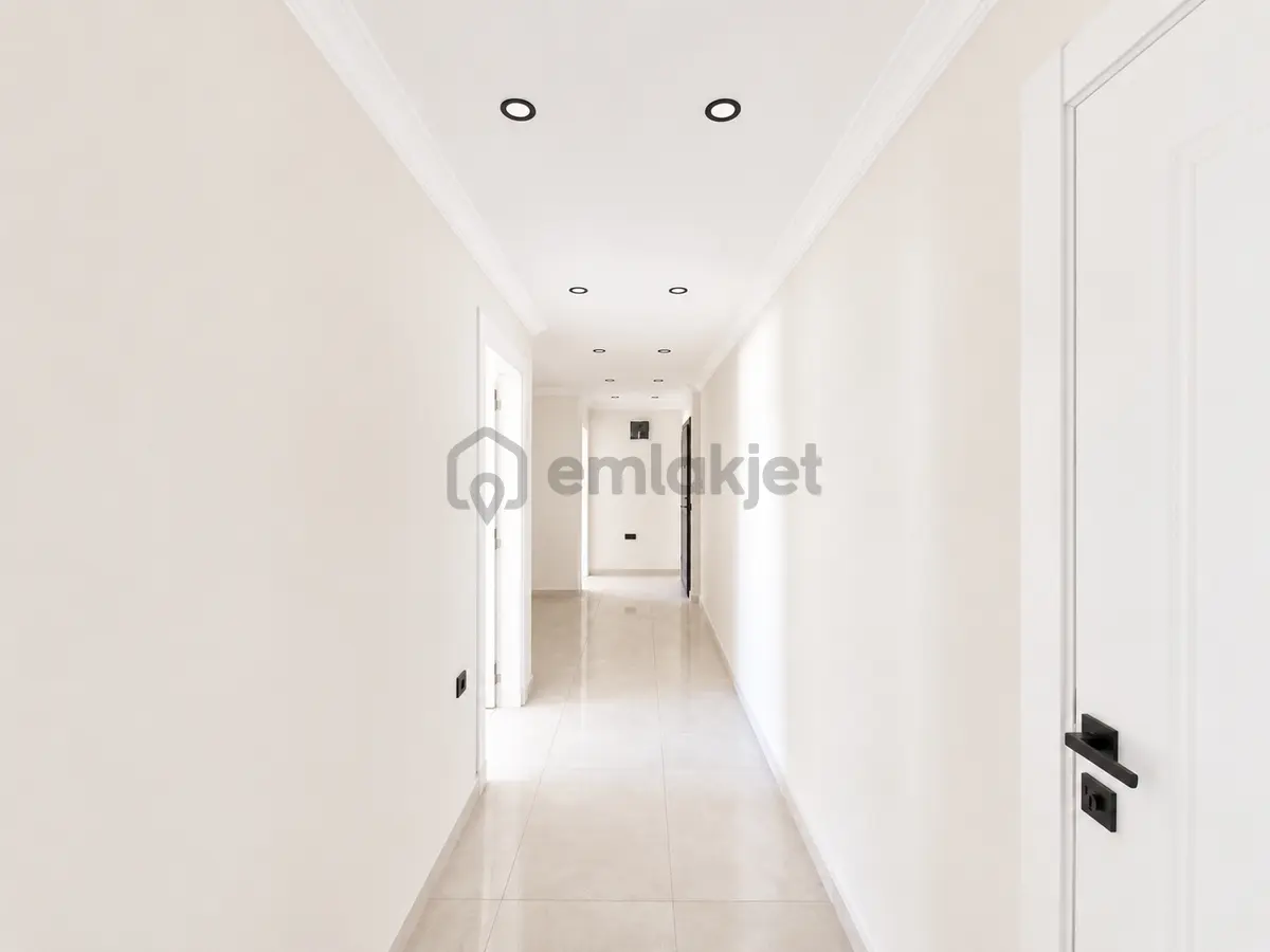 Umas Solutıon'dan Modern Konsept - Ultra Geniş 3+1 Sıfır Daire - 14
