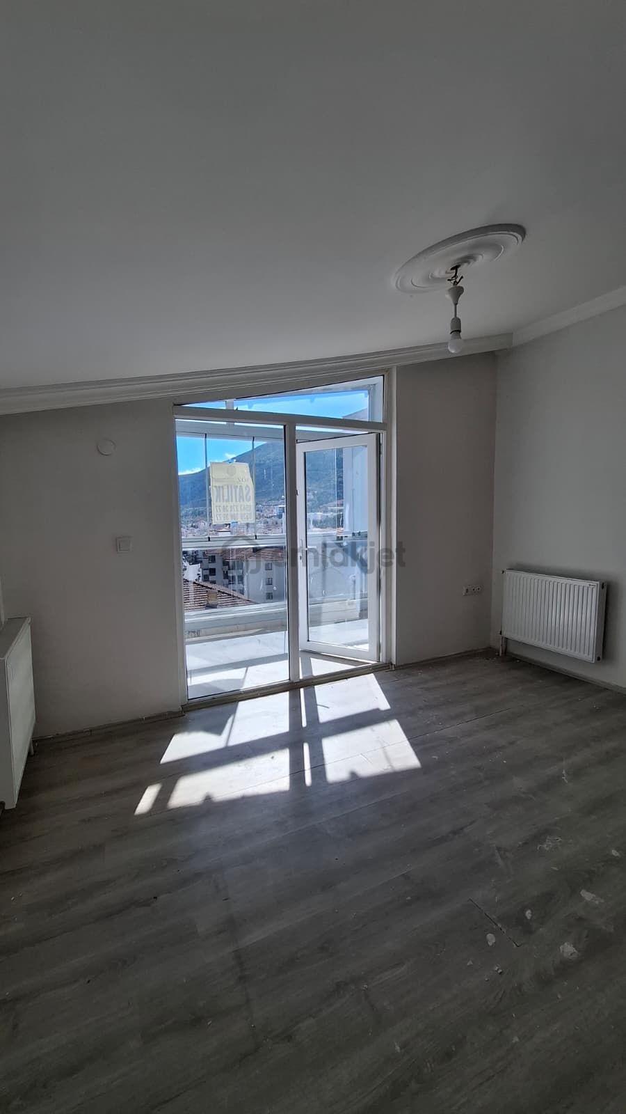 Şeyhcui Mahallesinde 150m² 4+1 Fırsat Daire - 22