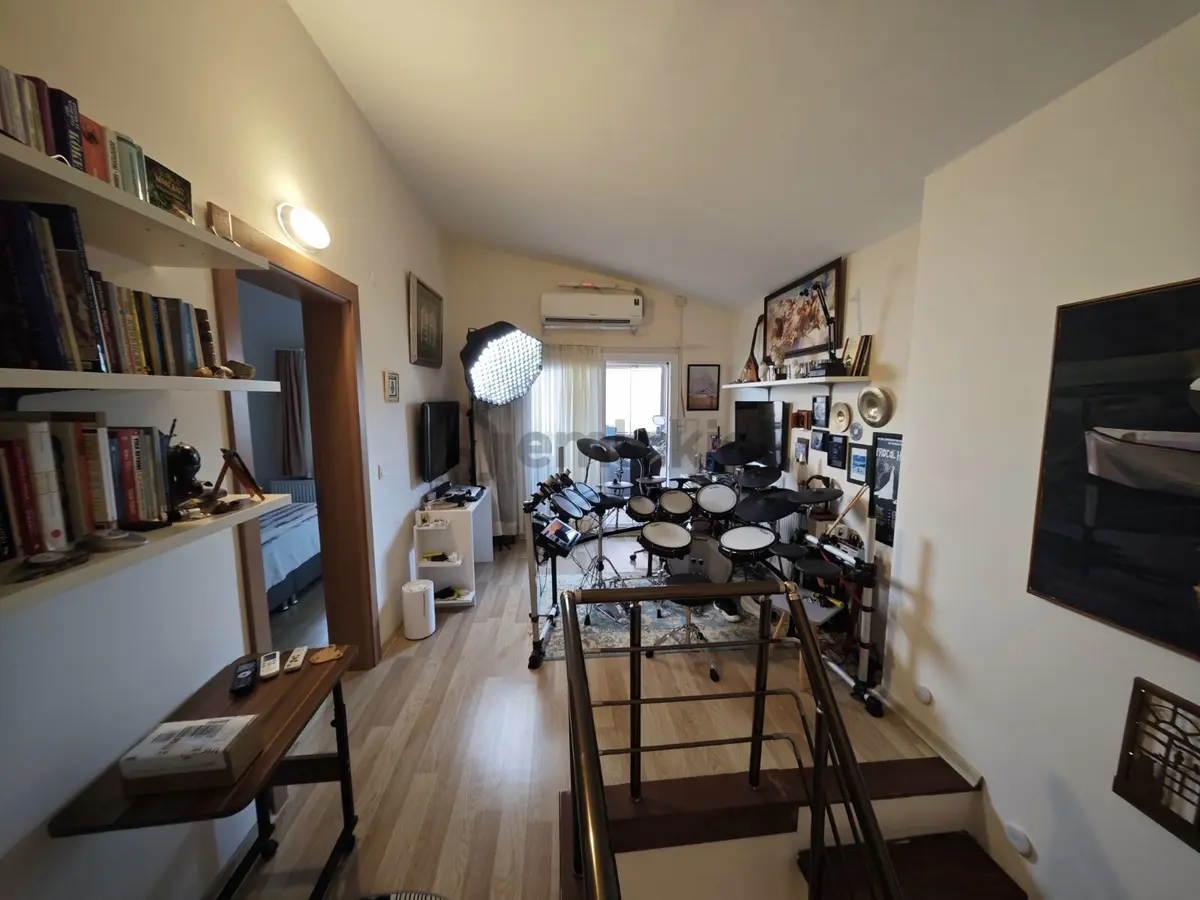 Yenikentte Satılık Teraslı 3+1 Lüks Dubleks Daire - 17