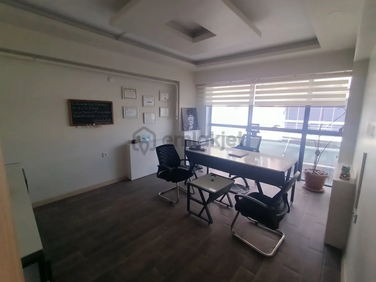 Muratlı Belediyesi Karşısında Satılık 1+1 Lüks Ofis - 11