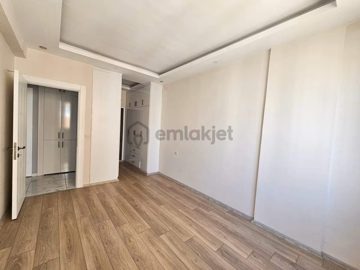 Yeni Rota Emlaktan Lüx Yapım 3+1 Geniş Daire - 16