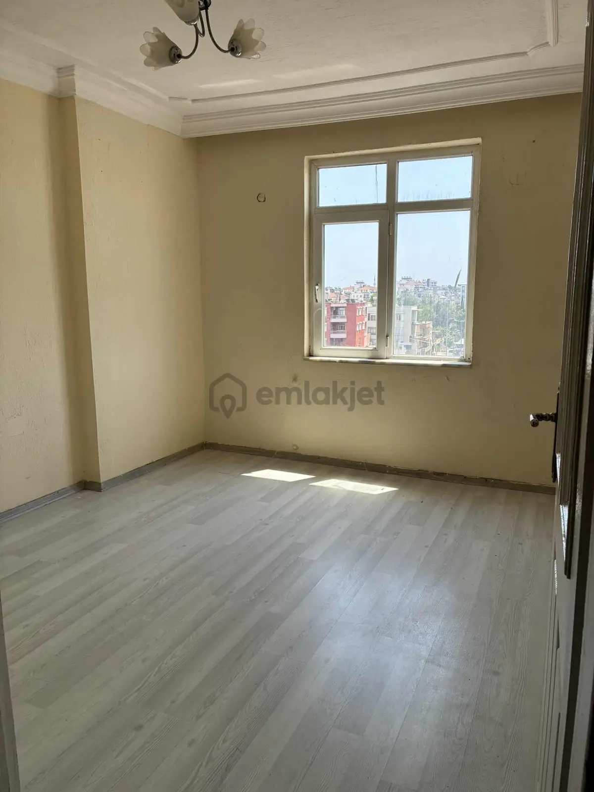 Şehir Merkezinde 2 + 115 Metre² Daire - 7