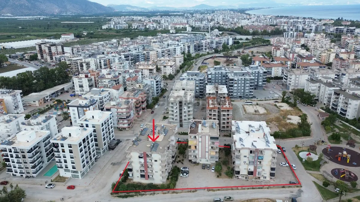 Finike'de Çok Geniş Ara Kat 3+1 Satılık Daire - 23