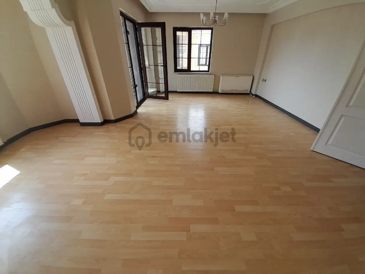 Şeker Mh Cadde Üzeri Tunahan Evler Kiralık3+1 - 6