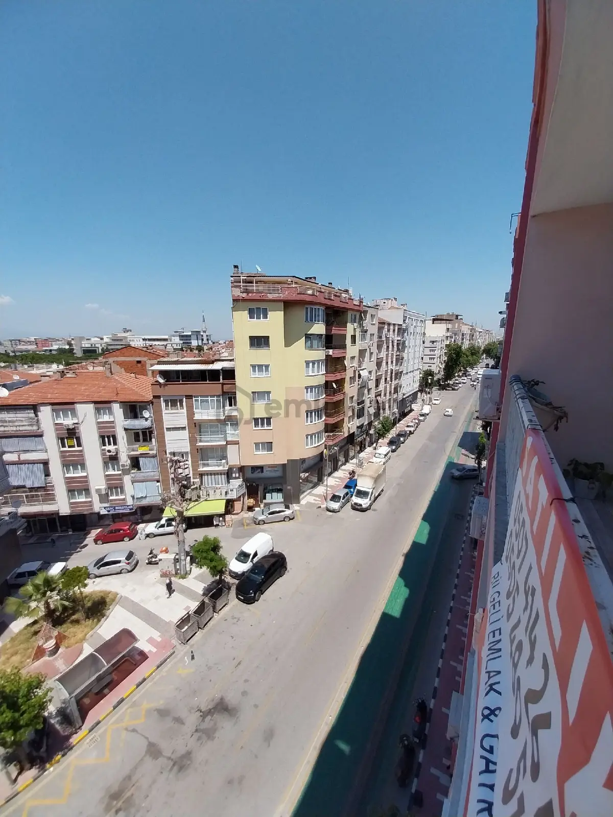 8 Eylül Caddesi Üzerinde Satılık Arakat Asansörlü 3+1 Full Özellikli Daire - 25