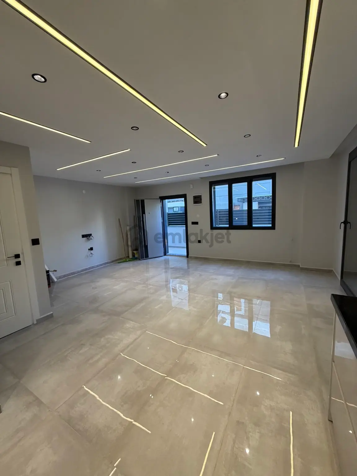 Hisar Mahallesinde 3+1 Açık Mutfak Villa - 12