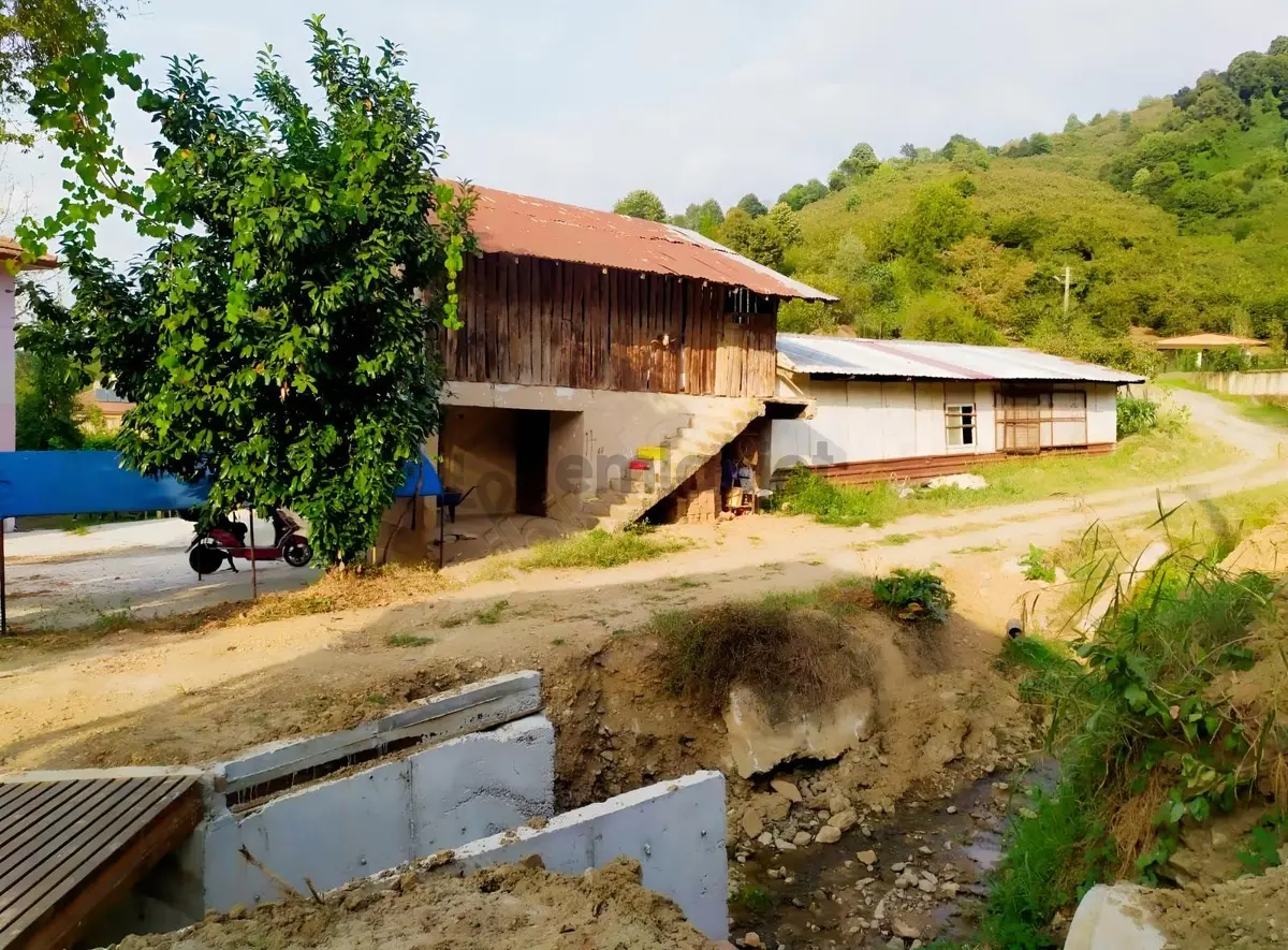 Nur Emlak'tan 1500 M2 Arsa Üzeri 2 Katlı Ev - 13