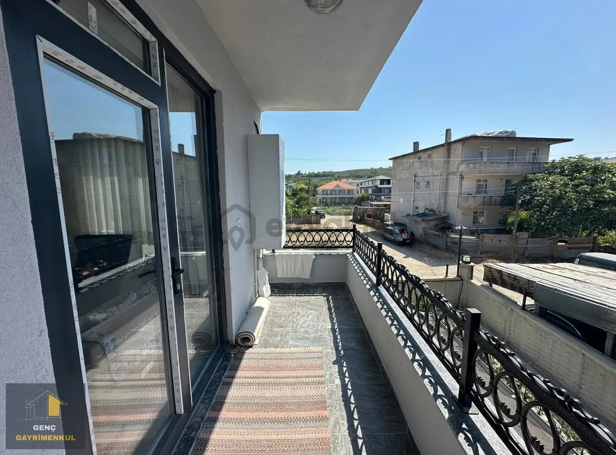 Havuzlu Site İçerisinde Eşyalı Ara Kat Sıfır 2+1 Daire - 10