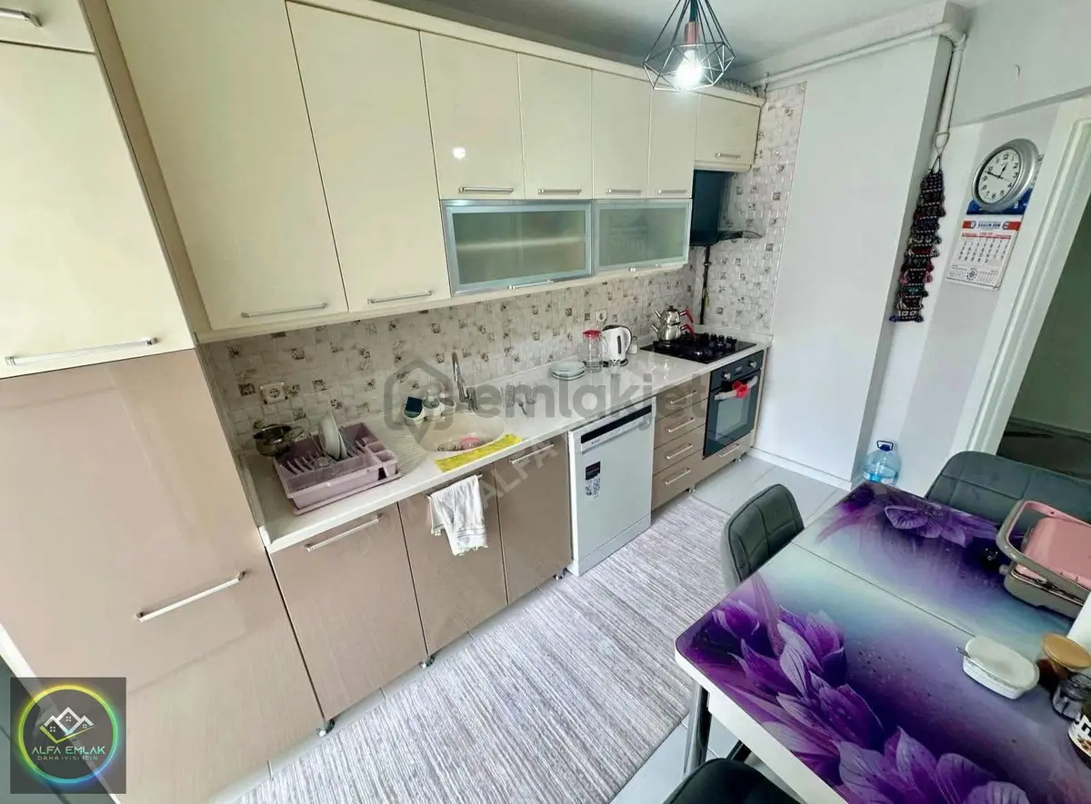 Alfa'dn E.gazi Mh'de !! Krd. Limitsiz Ara Kat Site İçerisnde 3+1 - 7
