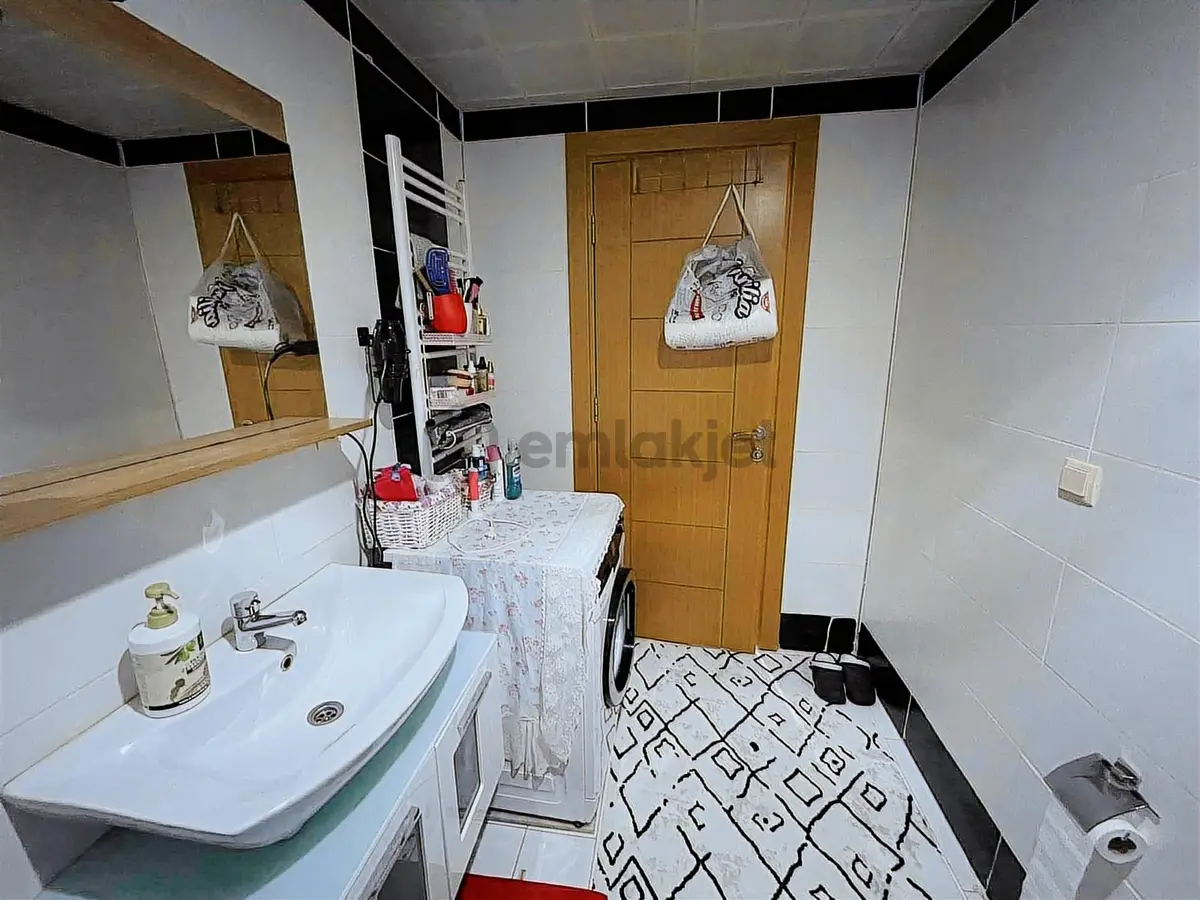 Site İçerisinde 3+1 Satılık Lüks Daire - 9
