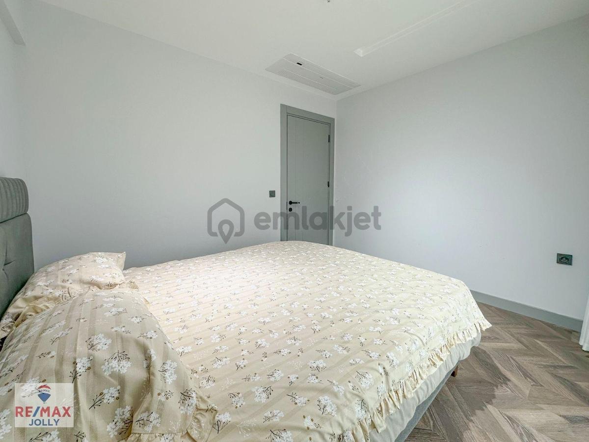 Vivien Vogue 2+1 Cadde Cephe Full Eşyalı - 22