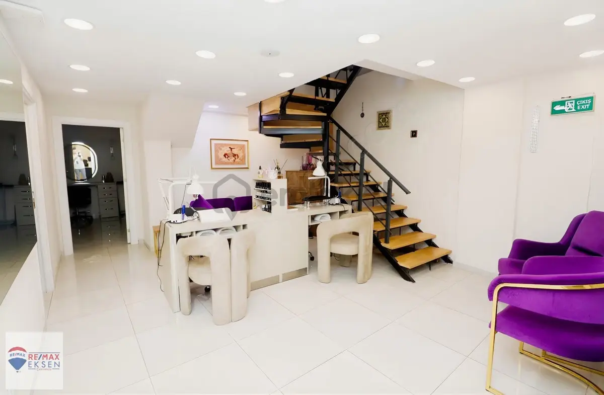 Libadiye Cad. Üzerinde Devren Kiralık Güzellik Merkezi - 8