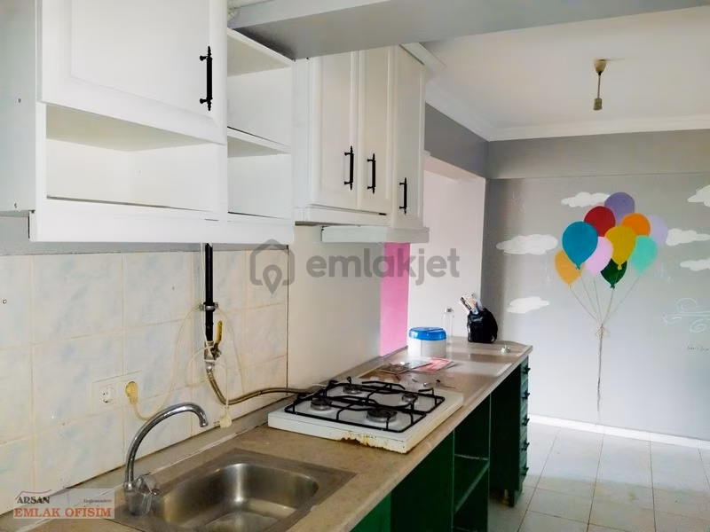 Çok Zevkli Ve Merkezi Konumda 5+1 Triplex Villa - 8