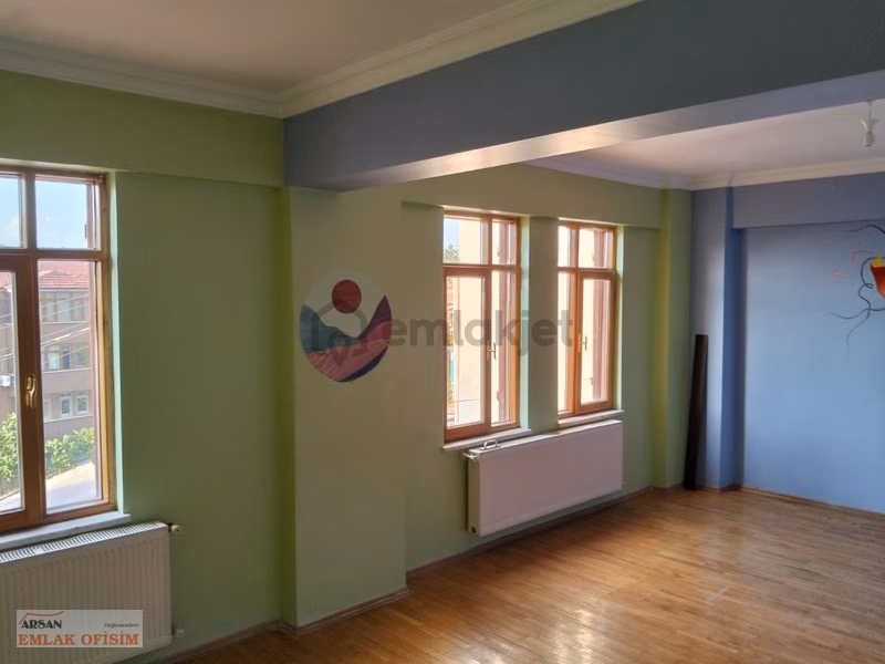 Çok Zevkli Ve Merkezi Konumda 5+1 Triplex Villa - 23