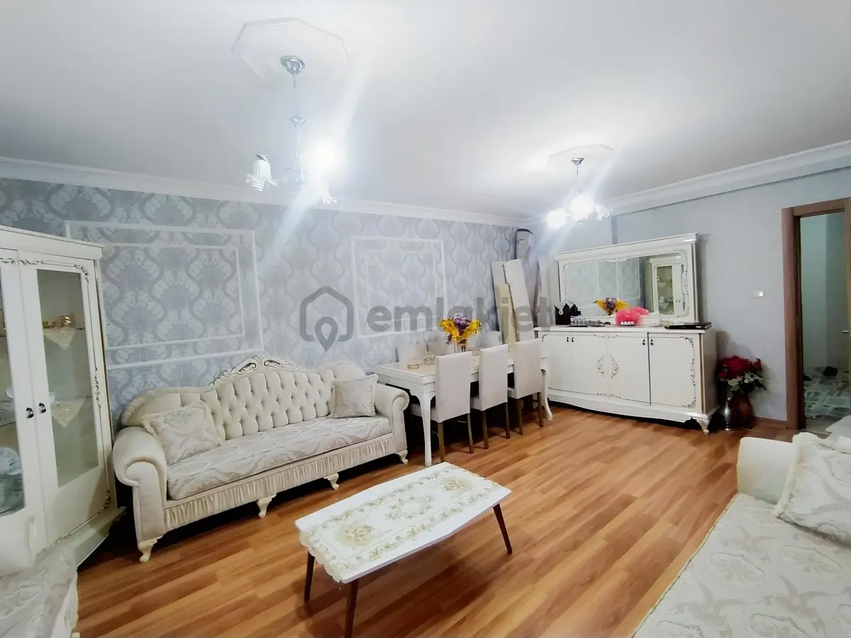Güzel Emlak Tan Satılık Daire - 4