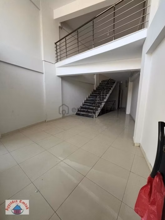 Çınarlı Kapı Meydanda 140 M2 Dükkan - 3