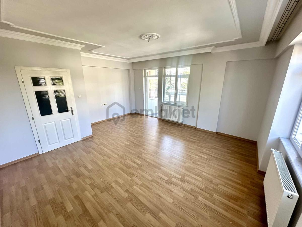 An-ka'dan Harika Konumda Kiralık 3+1 Daire - 12