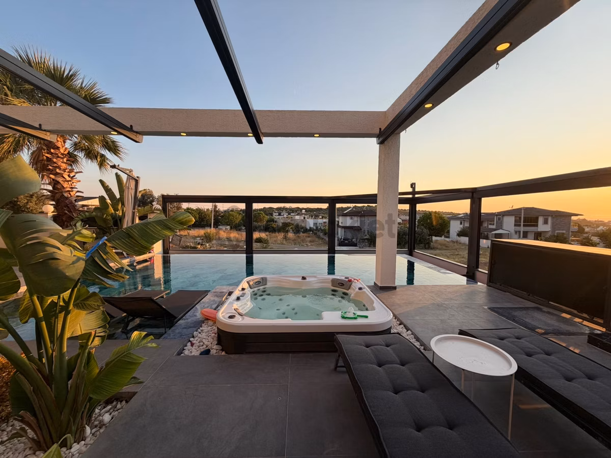 Didim’de En Lüks 500 M2 Eşyalı Satılık Villa - 9