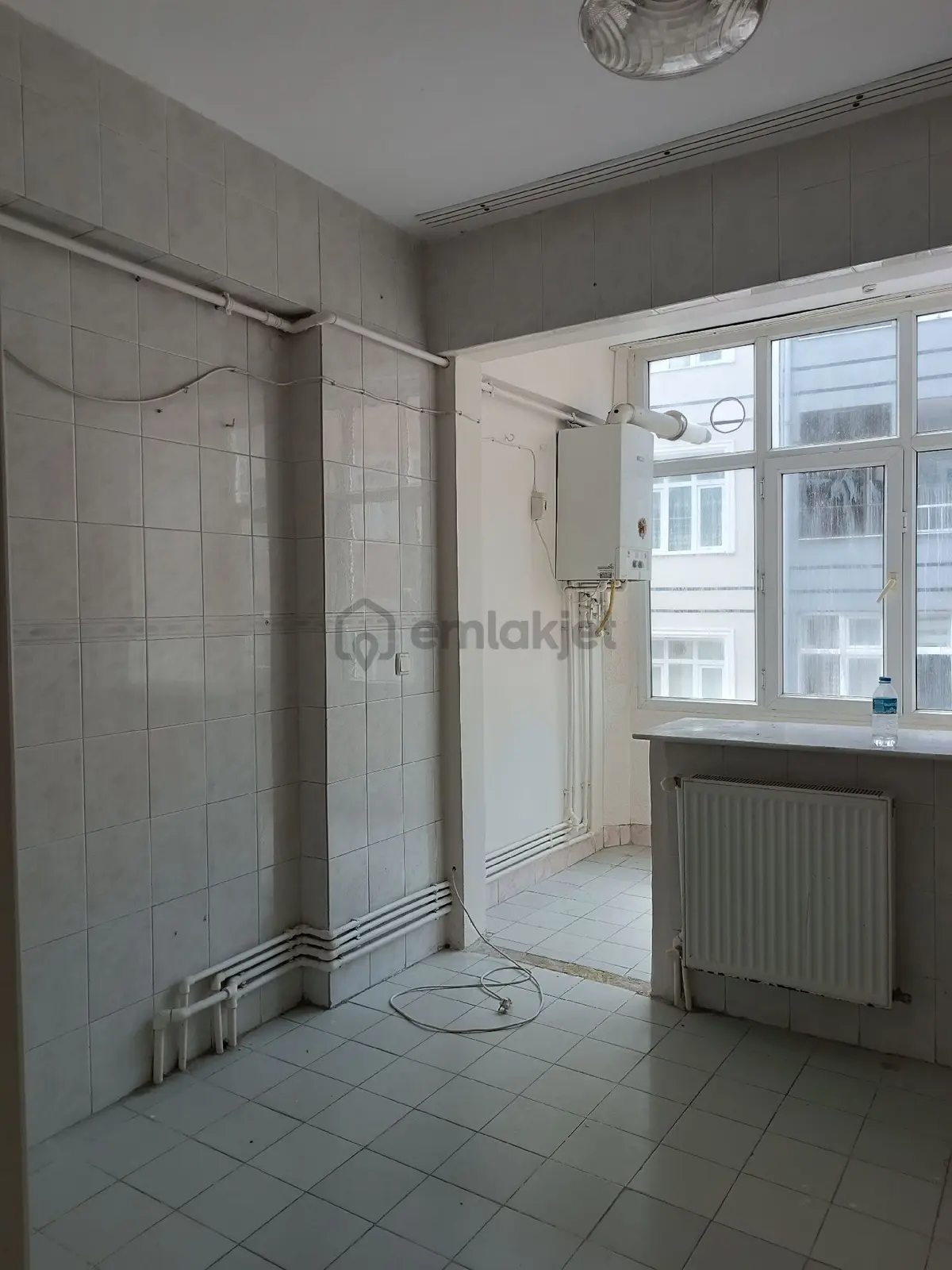 Küçükköy Merkez Kiralık 3+1 Daire - 4