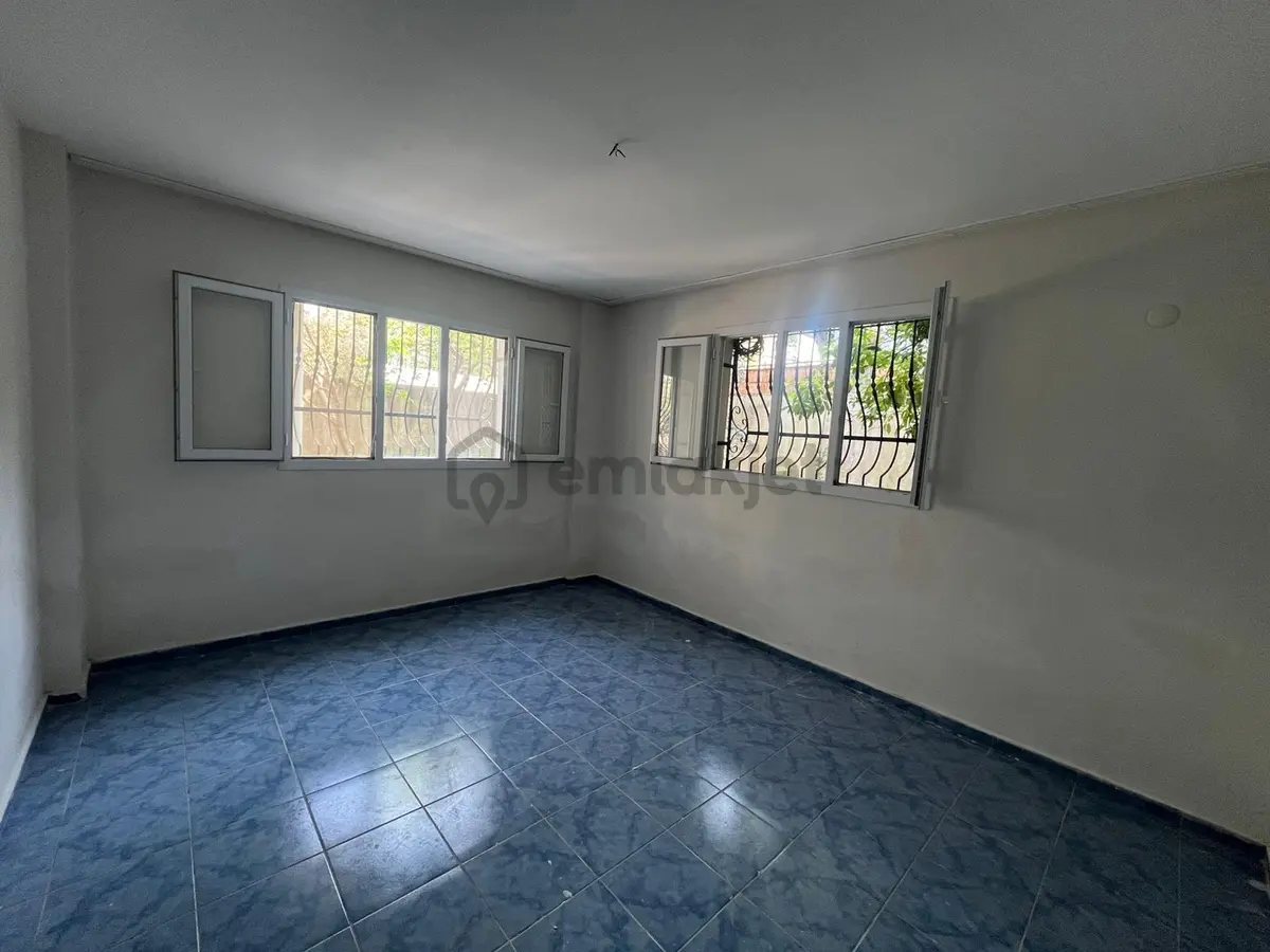 Kurttepe'de Çok Geniş 3+1 Kiralık Ev