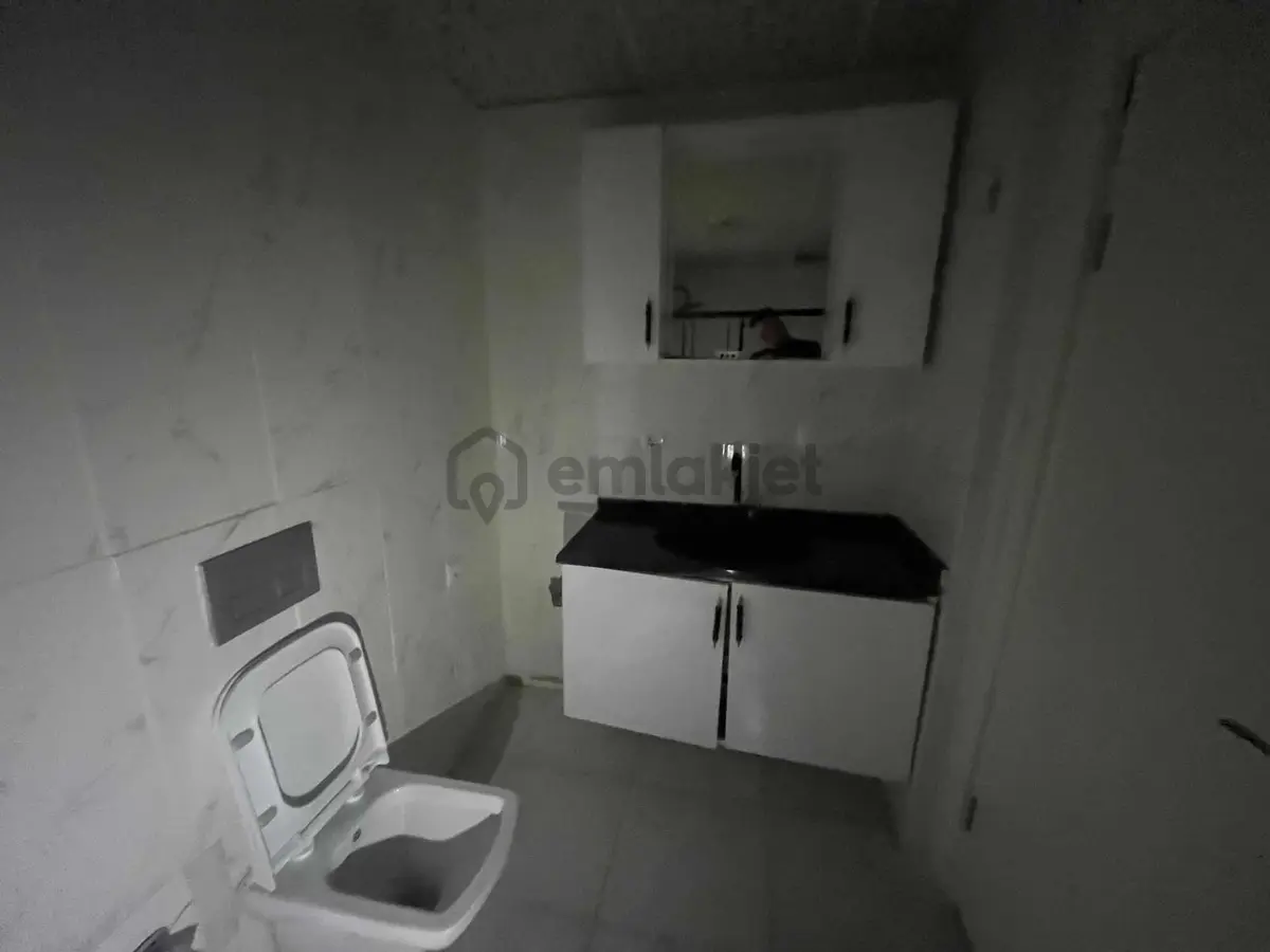 Şehitlerde Satılık 70 M2 1+1 Daire - 7