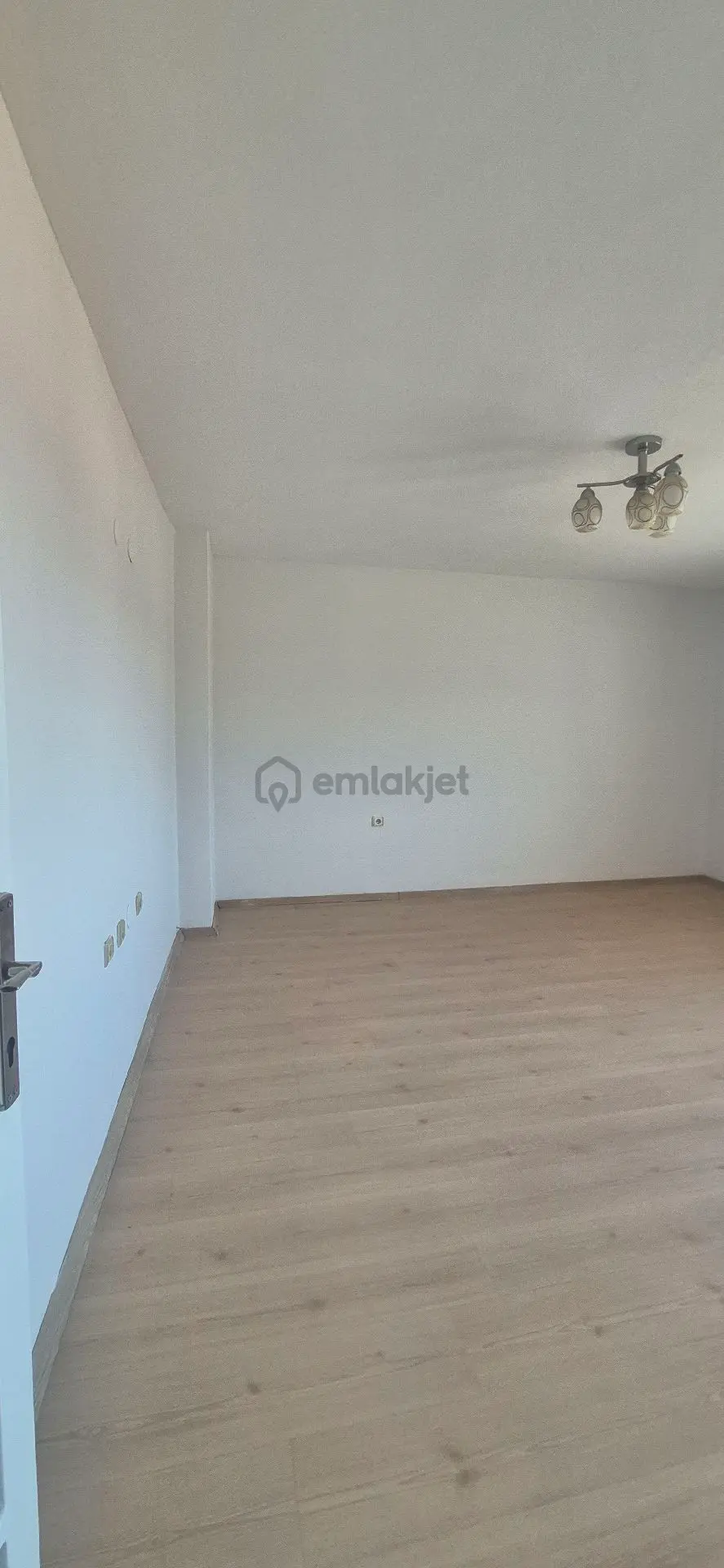 Bornova Da 3+1 Kiralık Doğalgazlı Daire - 7