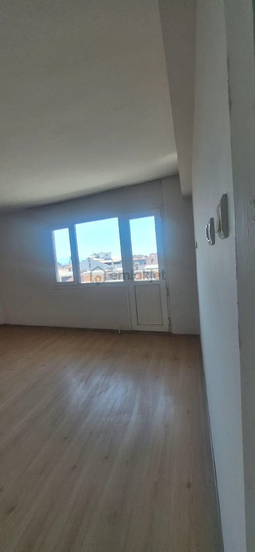 Bornova Da 3+1 Kiralık Doğalgazlı Daire - 6