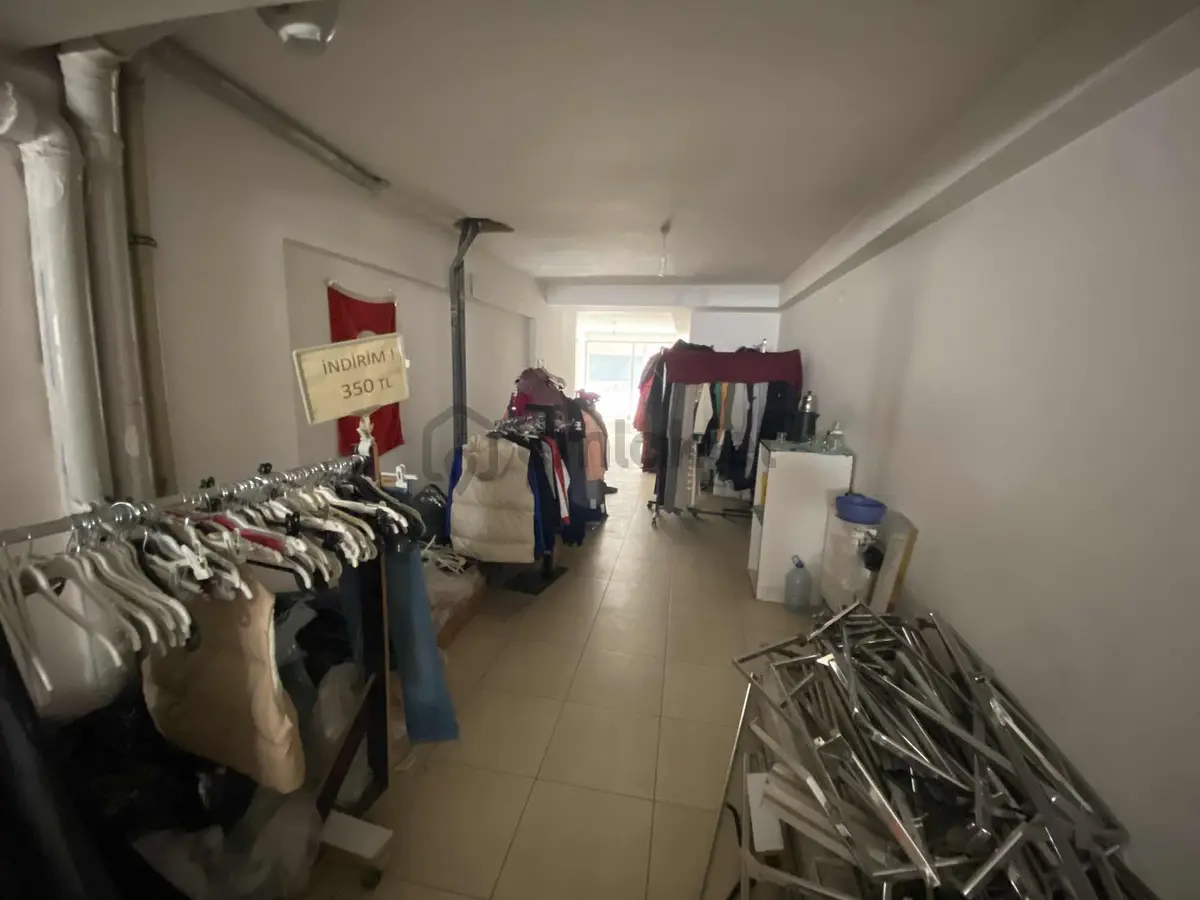 Bulut Emlak; Devren Kiralık Bayan Giyim Mağazası - 29
