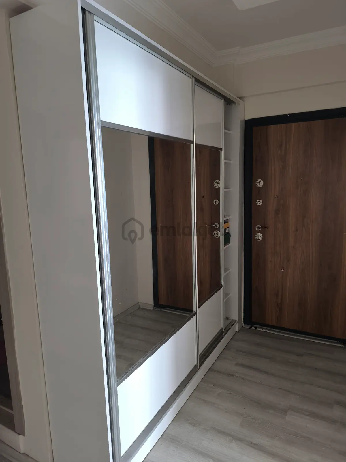 Muradiye'de Geniş & Ferah 3+1 Kiralık Daire! - 4