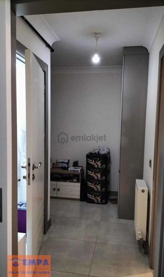 İlkadım Mahallesinde Kiralık Yeni 1+1 - 2