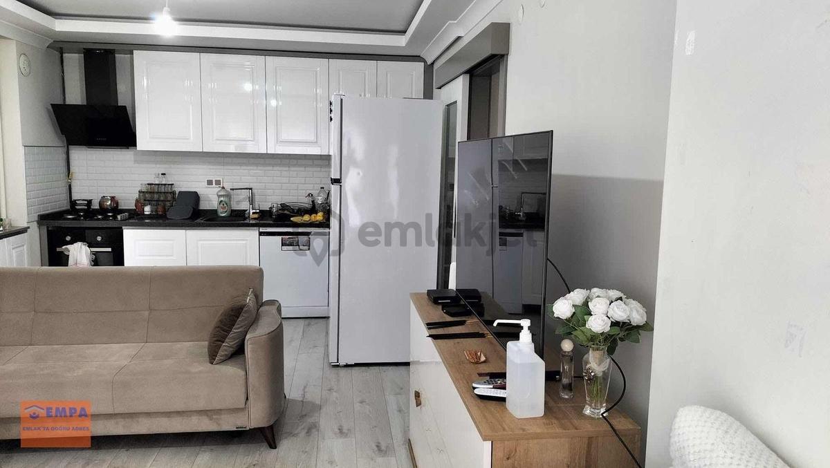 İlkadım Mahallesinde Kiralık Yeni 1+1 - 18