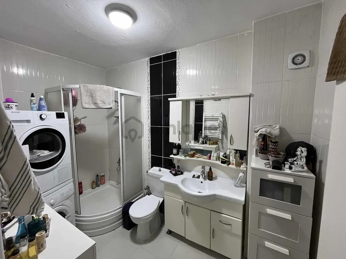 Çeliktepe'de Metroya 4dk,2+1,90m2,asansörlü,balkonlu Daire - 14