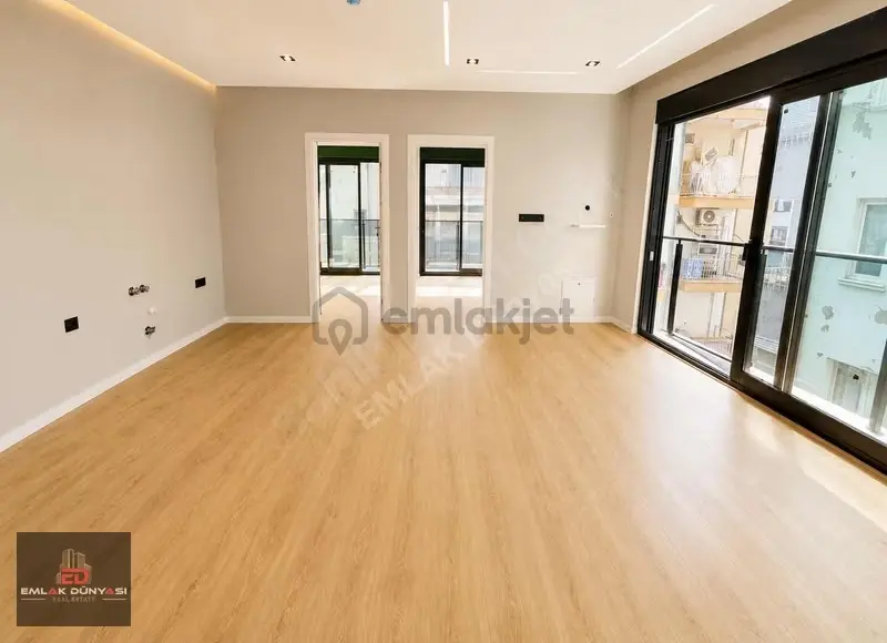Işıklar Caddesinde 2+1 Uyguna Son Daire - 10