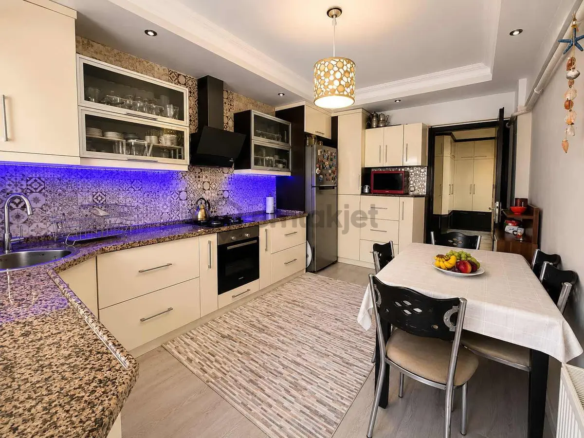 Şehzade'den 1200 Evler 'de 4+1 Geniş Kullanışlı Daire - 23