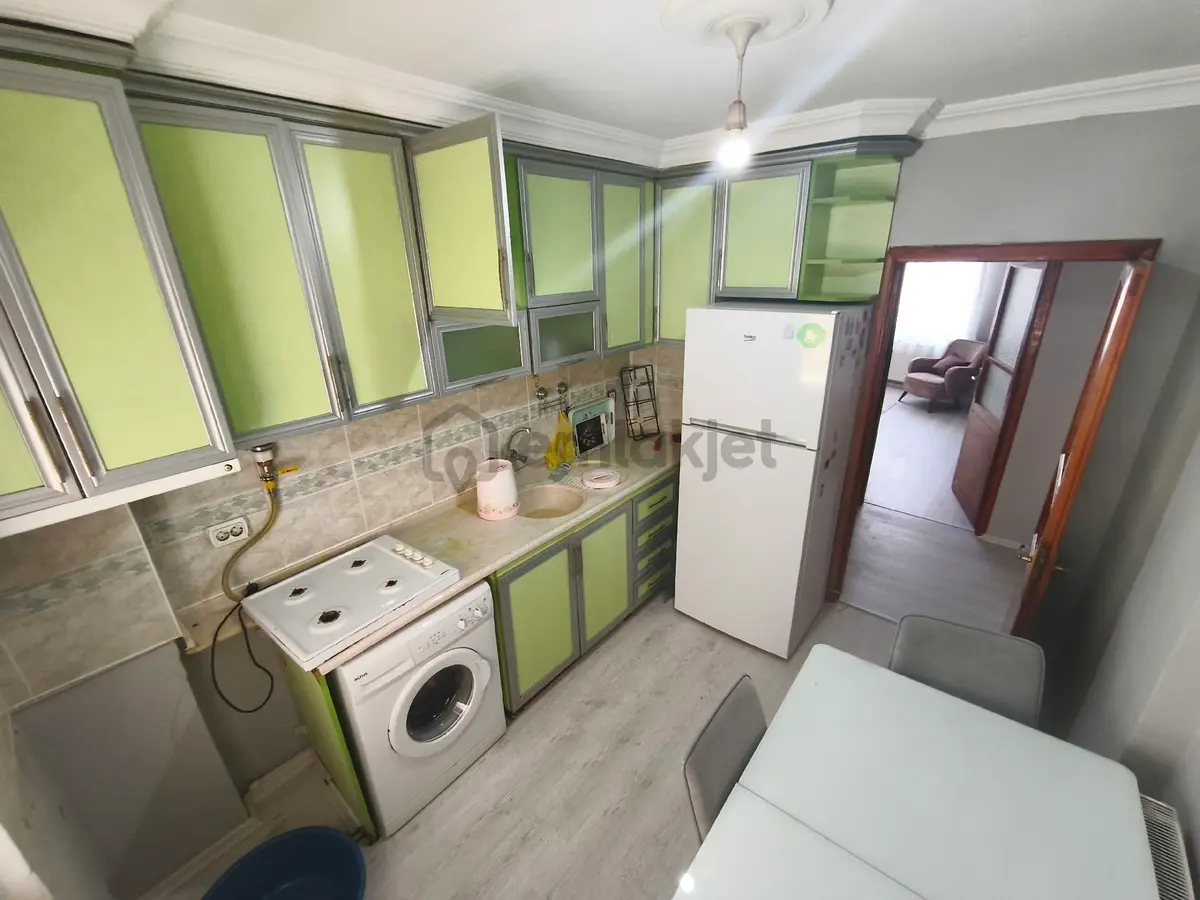 Edremit Merkezde Kiralık Eşyalı Daire - 10