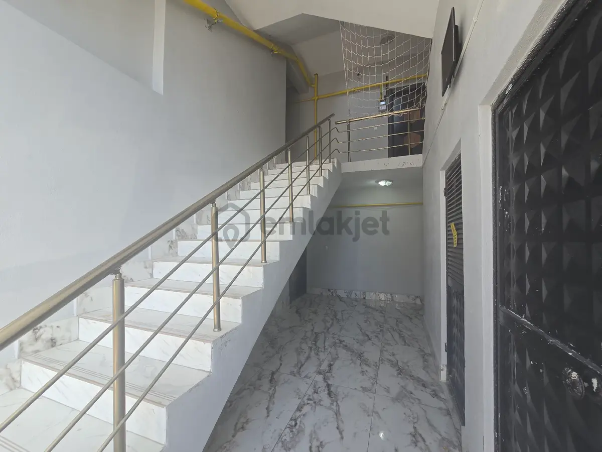 Kiralık 1+1 Giriş Kat - 3