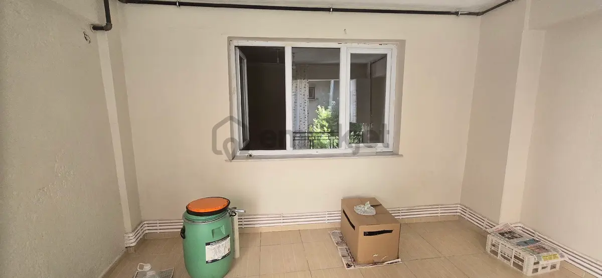 Buca Yeşilbağlar'da Kiralık Geniş Daire - 6