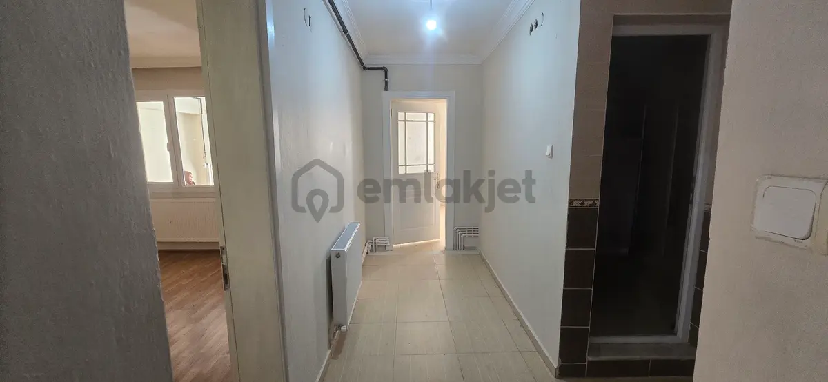 Buca Yeşilbağlar'da Kiralık Geniş Daire - 15