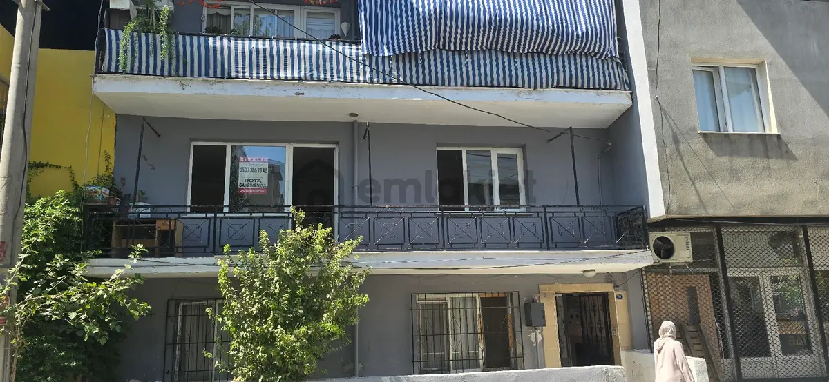 Buca Yeşilbağlar'da Kiralık Geniş Daire - 5