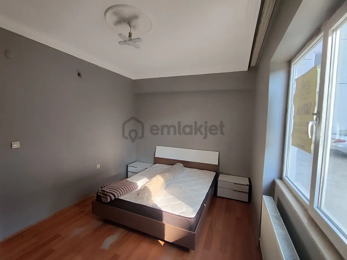 Adil Emlak'tan Abdullahpaşada Eşyalı Kiralık 1+1 Daire - 9