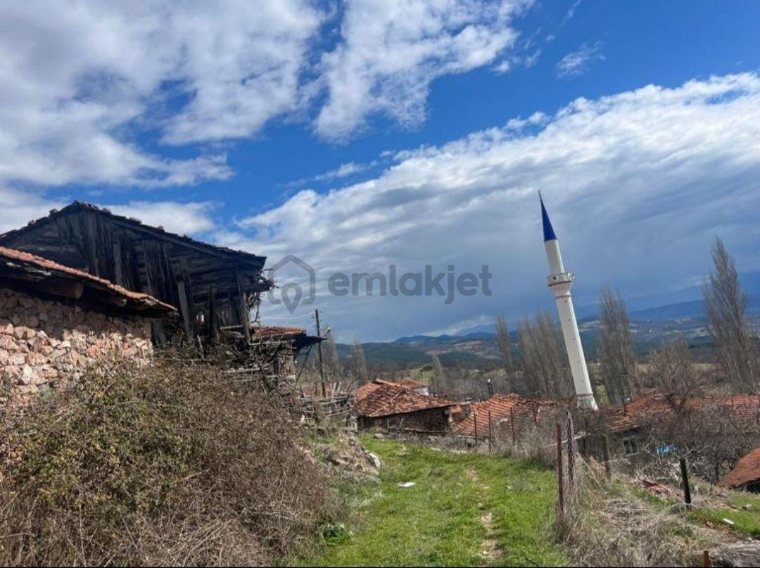 Sındırgı Dedelerde 53 M Kargir Samanlik Ve Arsa - 3