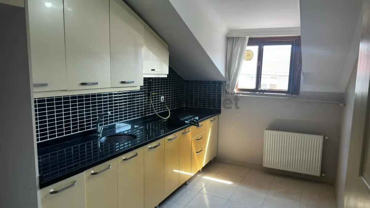 Kiralık 2+1 Çatı Katı Teraslı Daire - 20