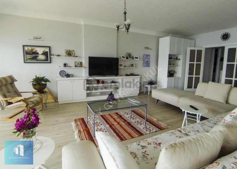 Marmaris Sitelerde Denize Sıfır Eşyalı 2+1 Kiralık Daire - 12