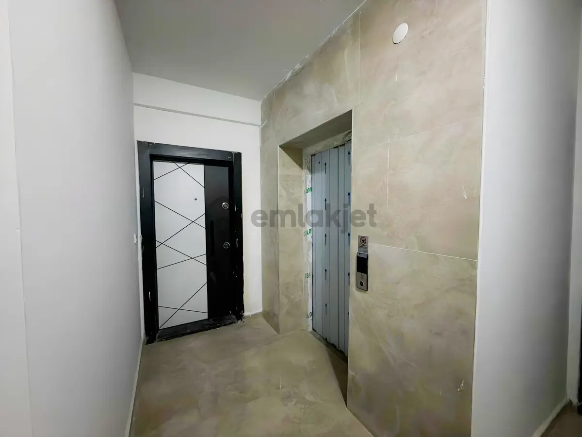 Finike Sahilkent Denize 1 Dk 2+1 Sıfır Binada Satılık Daire - 34